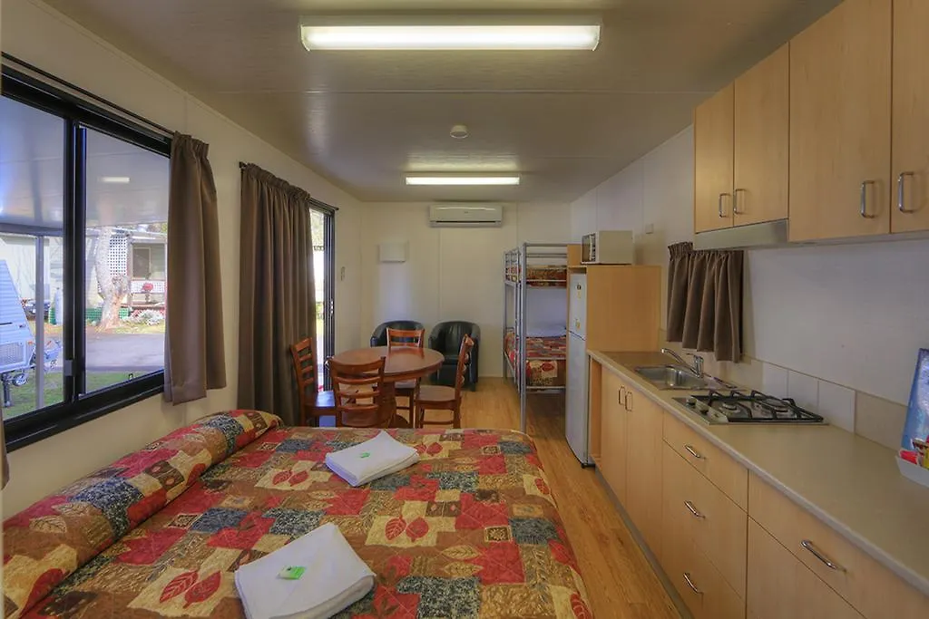 Big4 Toowoomba Garden City Holiday Park 4*,