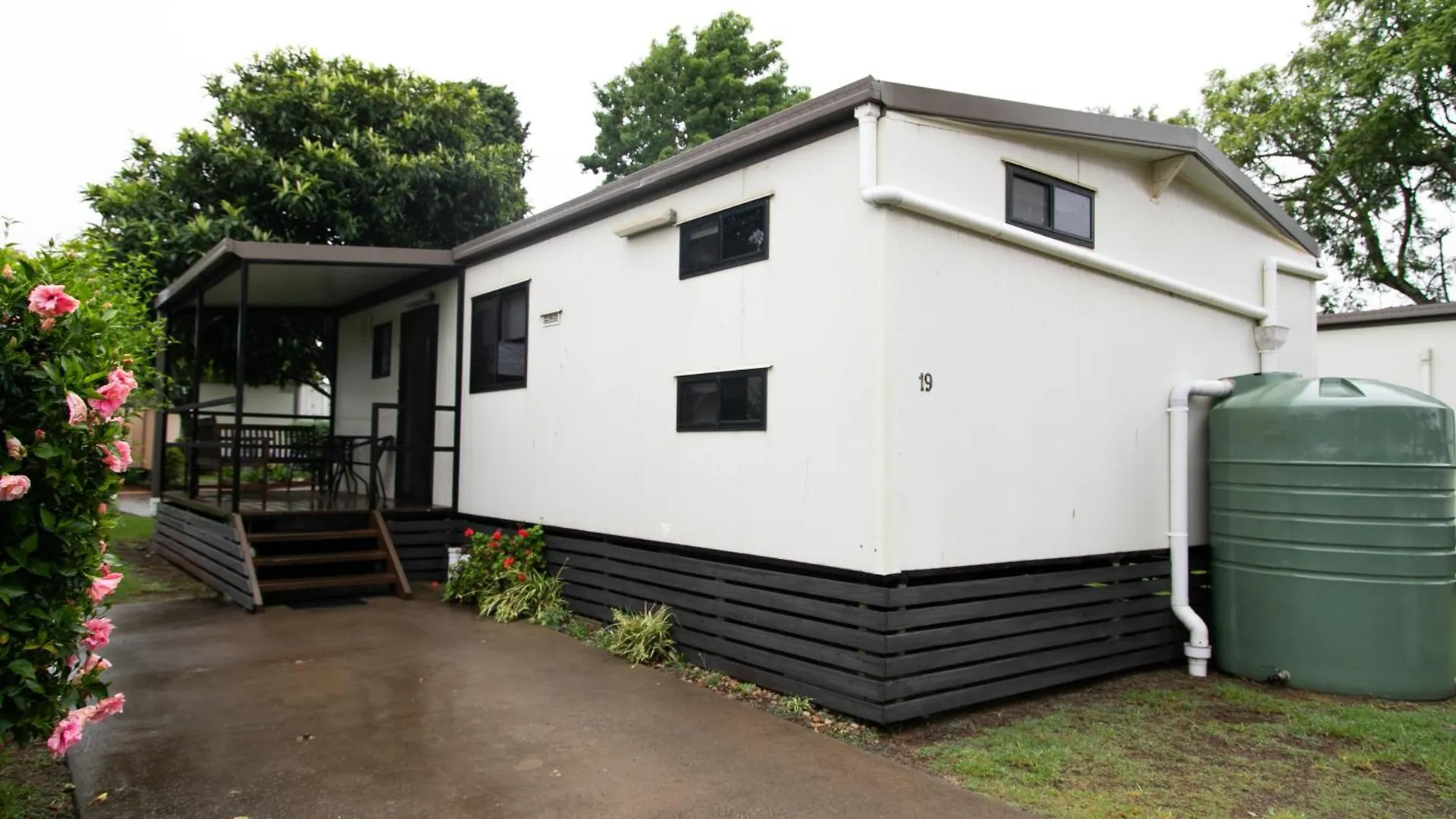 Big4 Toowoomba Garden City Holiday Park 4*,