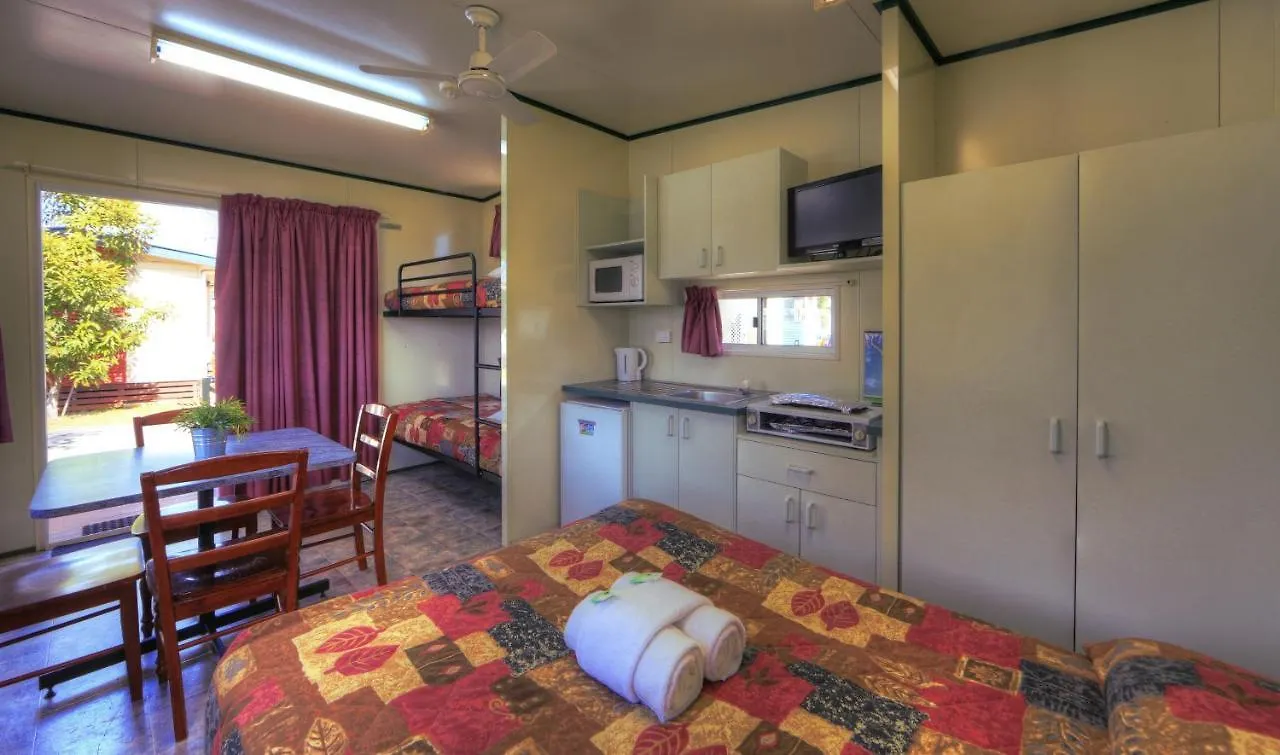 Big4 Toowoomba Garden City Holiday Park 4*,