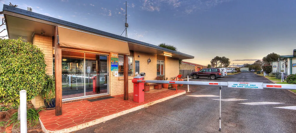 Big4 Toowoomba Garden City Holiday Park 4*,